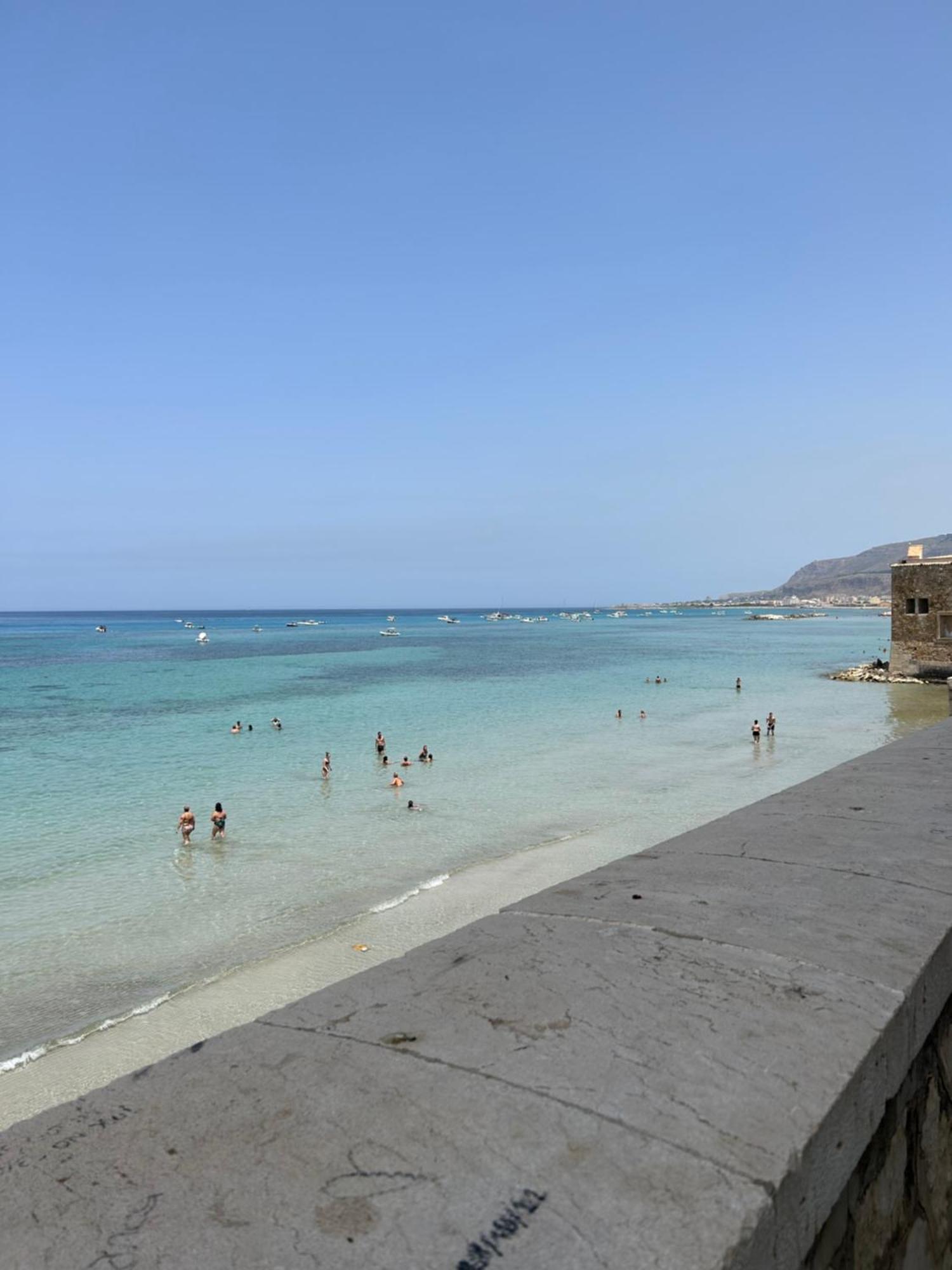 Appartement Galli Beach House Sicily à Trapani Extérieur photo